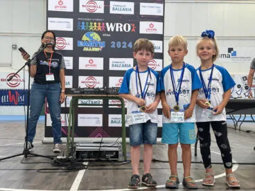 Competición de robótica en Dénia11
