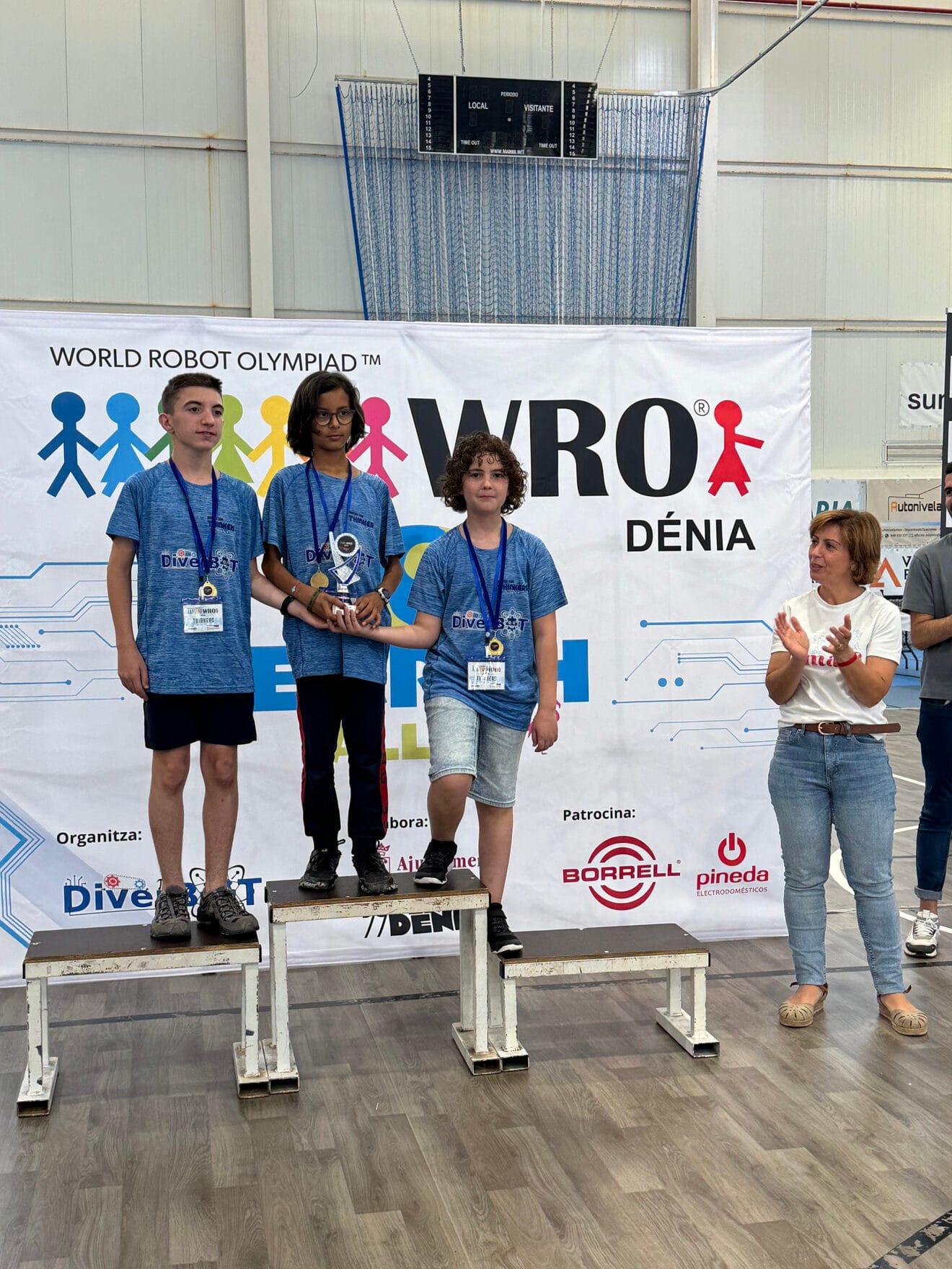 Competición de robótica en Dénia16