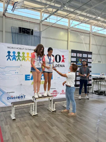 Competición de robótica en Dénia23