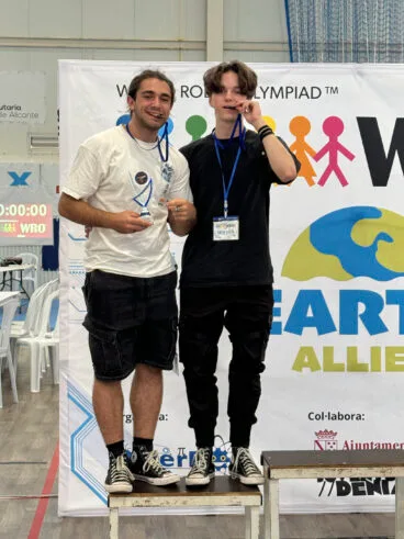 Competición de robótica en Dénia26