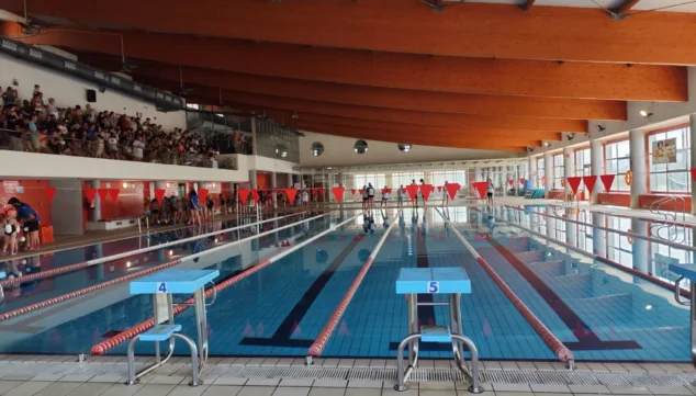 Éxito de participación en el campeonato anual de natación de Centro deportivo Dénia 3 desde el centro deportivo desean agradecer a los alumnos del equipo su colaboracion en la jornada