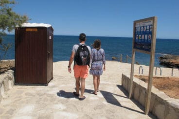 nuevo bano en la entrada de la punta negra de denia