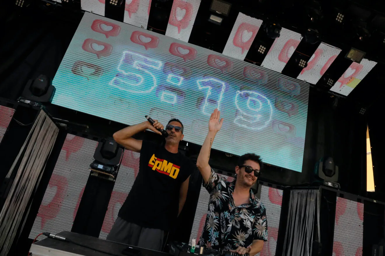 Ambiente en el cohete anunciador de las Fiestas de Dénia 2024 23