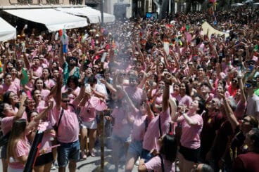 Ambiente en el cohete anunciador de las Fiestas de Dénia 2024 29