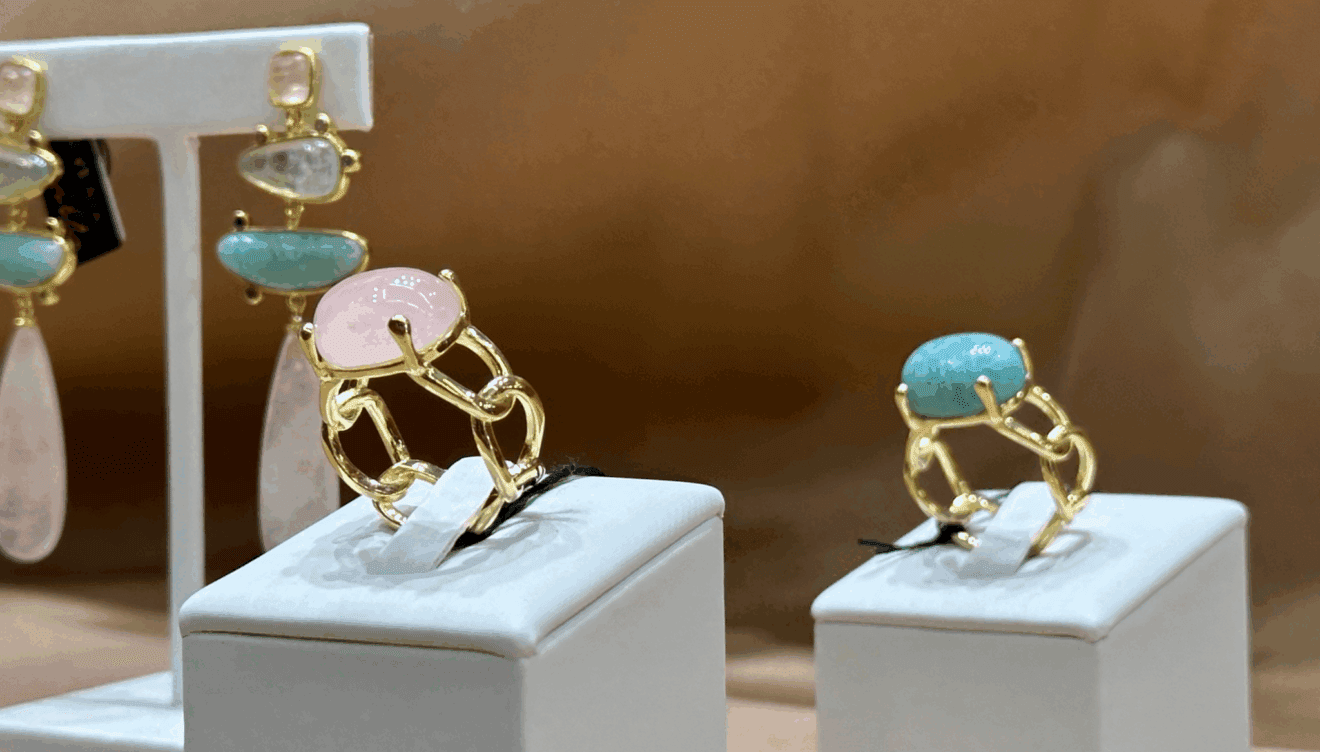 Anillos con piedras naturales