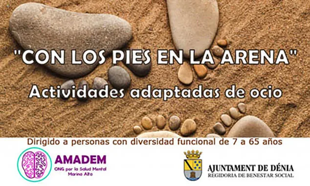 Llega a Dénia 'Con los Pies en la Arena', un espacio de ocio adaptado para personas con diversidad funcional 1 Imagen: Cartel de la iniciativa Con los pies en la arena