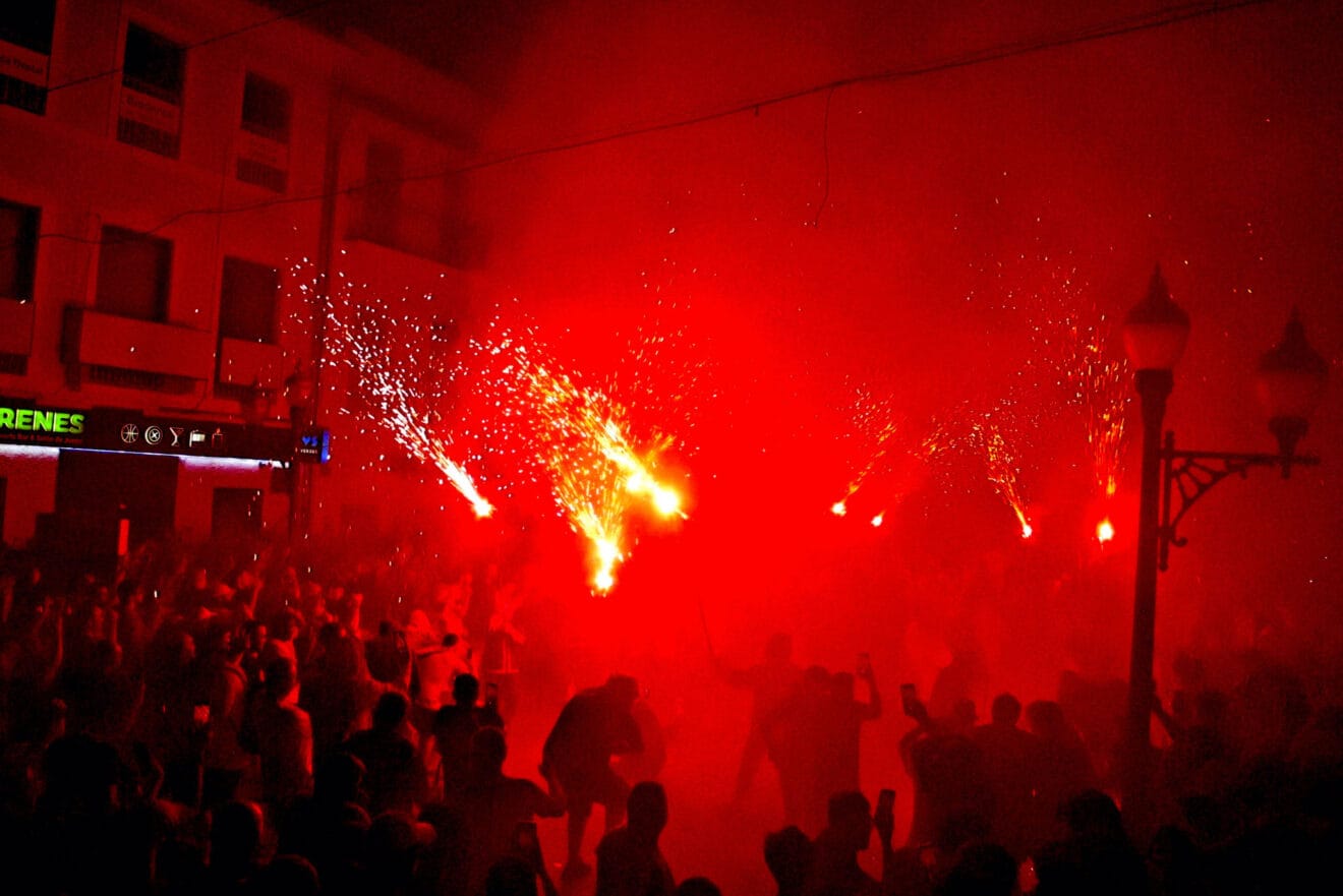 Llegada del correfoc de Dénia a la Glorieta