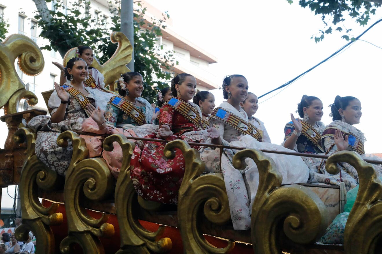 Desfile de Carrozas de Dénia 2024 1