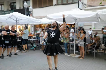 Desfile de Moros y Cristianos en las Fiestas de Dénia 2024 25