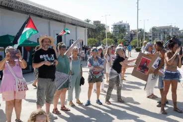 El Handala llega al puerto de Dénia 03