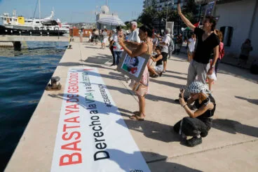 El Handala llega al puerto de Dénia 06