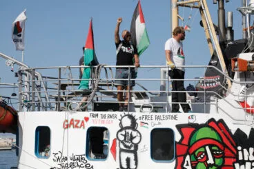 El Handala llega al puerto de Dénia 19