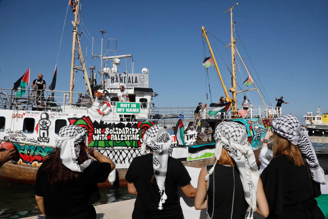 El Handala llega al puerto de Dénia 21