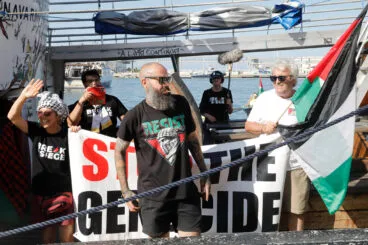 El Handala llega al puerto de Dénia 26