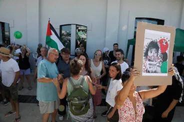 El Handala llega al puerto de Dénia 28