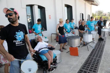 El Handala llega al puerto de Dénia 38