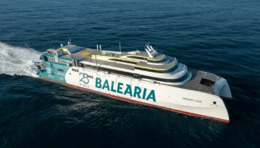 este fast ferry dispone de avances tecnologicos y en confortabilidad