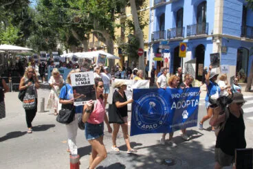 Manifestación antitaurina en Dénia 12