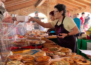 Parada de cocas. Mercat del Riurau.