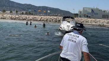 policia local de denia en el rescate policia local dest 1