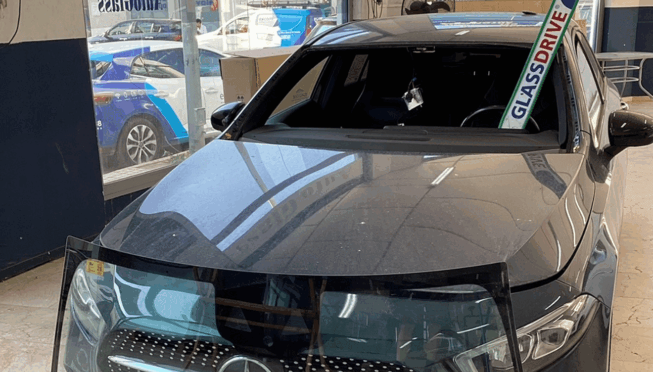 Renueva y protege las lunas de tu coche con estos servicios especializados de alta calidad