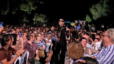 Rodrigo Cuevas en la noche de Música al Castell dest