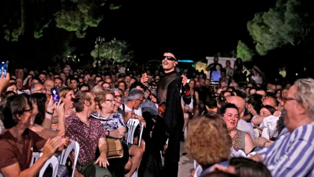 rodrigo cuevas en la noche de musica al castell dest