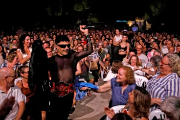 Rodrigo Cuevas en Música al Castell 12