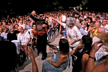 Rodrigo Cuevas en Música al Castell 14