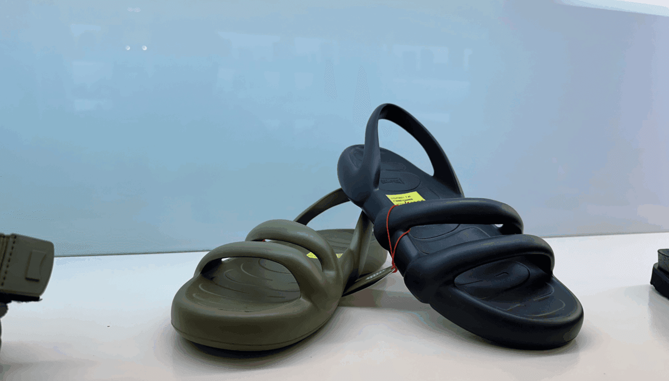 Sandalias con suela acolchada
