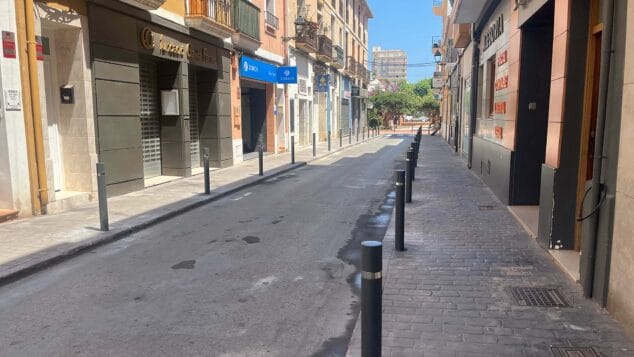 Imagen: Acción para evitar el estacionamiento indebido en el centro de Dénia