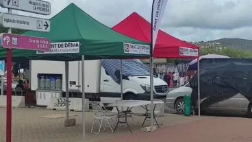Carpa informativa de Gent de Dénia