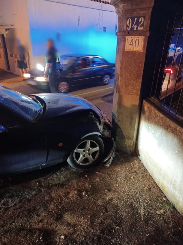 Imagen: Coche accidentado en Dénia