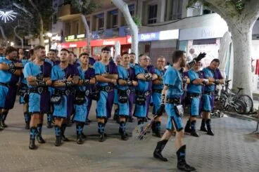 Desfile de Moros y Cristianos previo a la recepción cristiana de Dénia 24