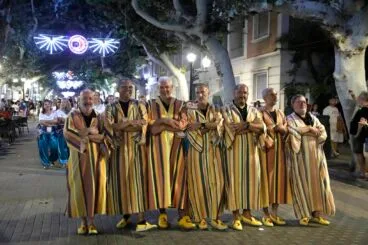 Desfile de Moros y Cristianos previo a la recepción cristiana de Dénia 37