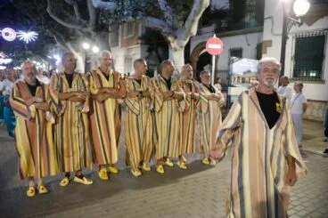 Desfile de Moros y Cristianos previo a la recepción cristiana de Dénia 38