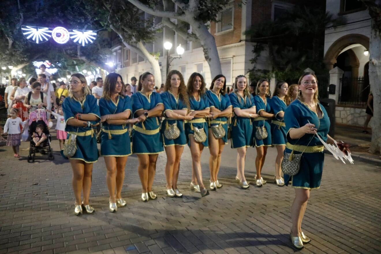 Desfile de Moros y Cristianos previo a la recepción cristiana de Dénia 55