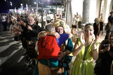 Desfile de Moros y Cristianos previo a la recepción cristiana de Dénia 59