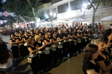 Desfile de Moros y Cristianos previo a la recepción mora de Dénia 20