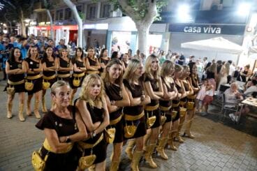 Desfile de Moros y Cristianos previo a la recepción mora de Dénia 43