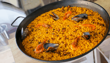 Disfruta de una deliciosa fideuá