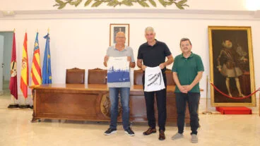 el representante de la ciudad suiza de friburgo visita denia dest
