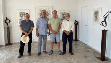 joan castejon y toni mari junto a sus obras ineditas en la galeria de arte de marina denia