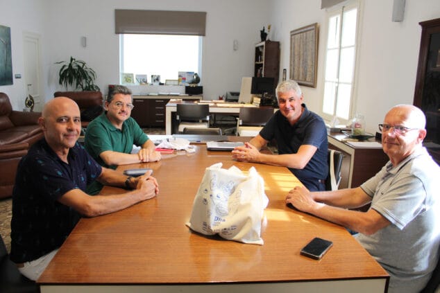 Imagen: Pierre Alain Bapst visita el Ayuntamiento de Dénia