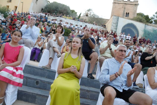 Las filaes de Dénia dan la bienvenida a las Fiestas de Moros y Cristianos 2024 con el tradicional pregón 32 pregon de moros y cristianos 2024 27