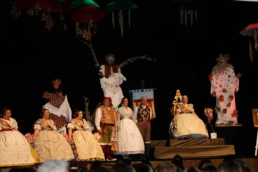 Acto de presentación y exaltación de la Fallera Major de Dénia 2025  (51)