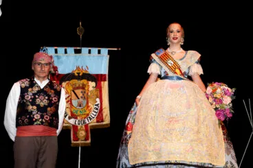 Acto de presentación y exaltación de la Fallera Major de Dénia 2025  (60)