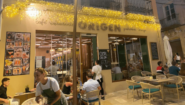 ambiente perfecto en su terraza de denia