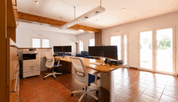 Ambiente profesional y acogedor en Pool Villas