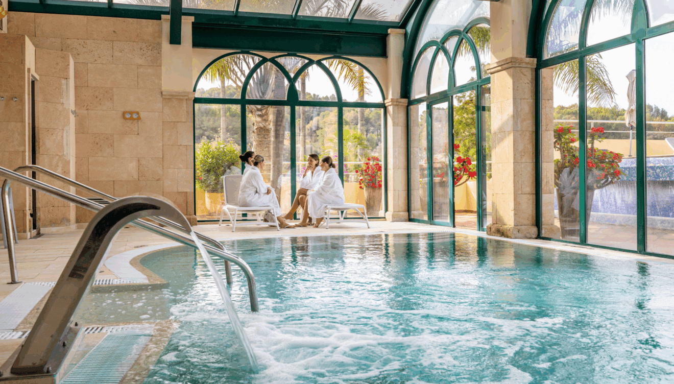 Disfruta de un día completo de relajación en la Sella Spa